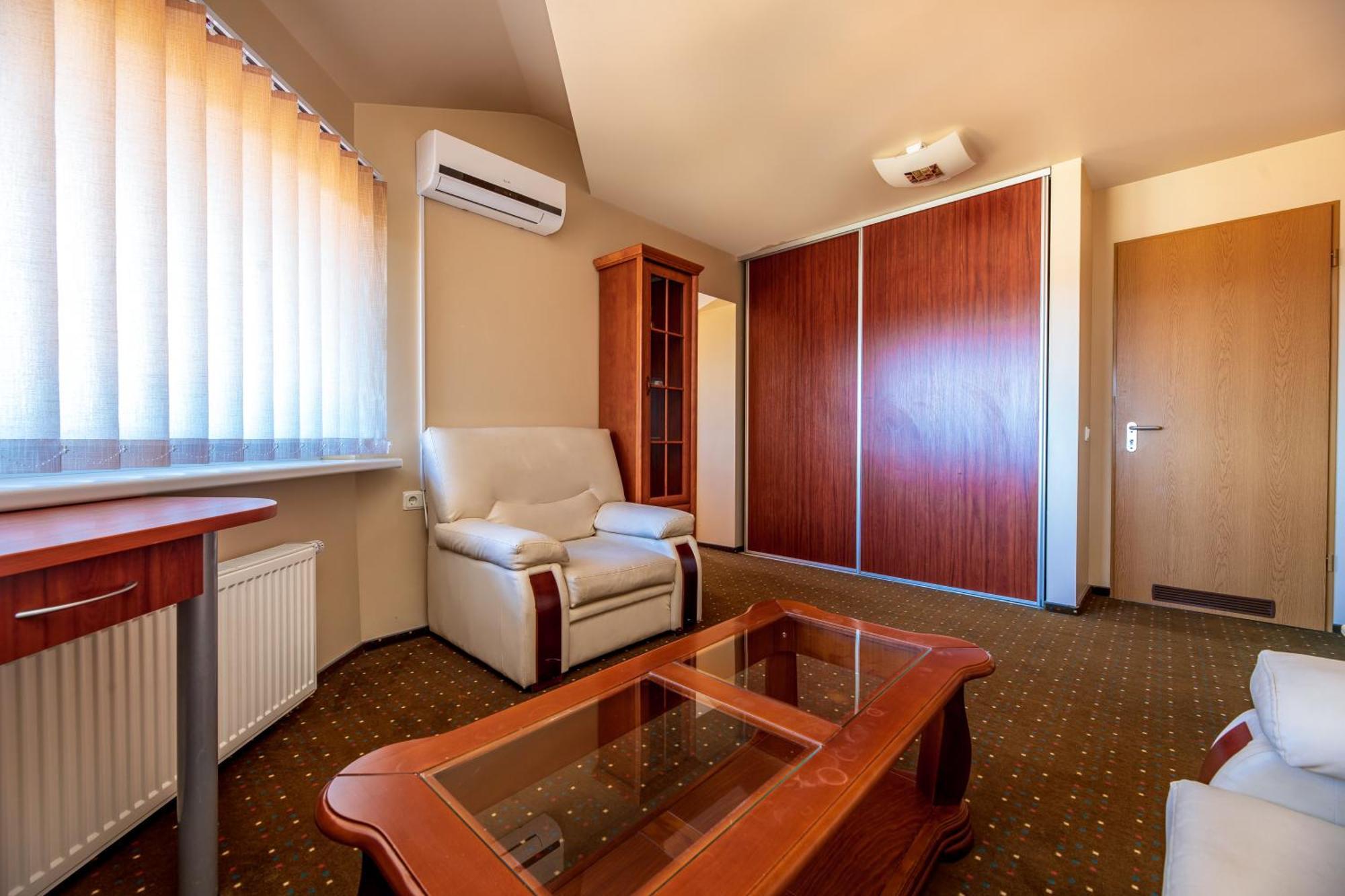 Apartamentai "Tenisas" Palanga Exteriér fotografie